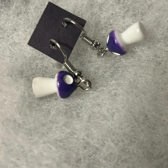 - Rare gorgeous handmade jewelry earrings similar to modern streetwear - - Picture 2 of 4